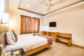 Hotel Royal Castle Inn by FabHotels