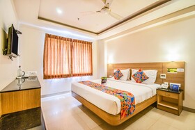 Hotel Royal Castle Inn by FabHotels