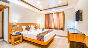 Hotel Royal Castle Inn by FabHotels