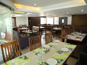 Hotel SPR Inn