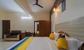 Itsy Hotels Sri Manis Residency Coimbatore Airport