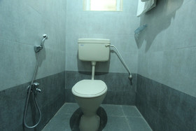 Jr Guest Home by OYO Rooms