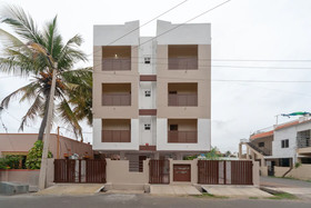 OYO 15702 Thulsi Residency