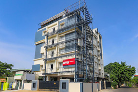 OYO Flagship 22529 Elegance Inn