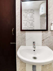 OYO Flagship 24155 FCI Nagar