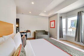 OYO Townhouse 174 Gandhipuram
