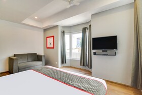 OYO Townhouse 174 Gandhipuram