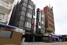 OYO Townhouse 174 Gandhipuram
