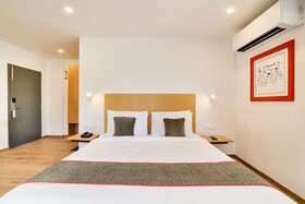 OYO Townhouse 174 Gandhipuram