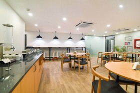 OYO Townhouse 174 Gandhipuram