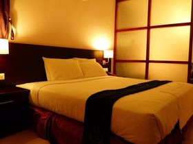 Park Royal Inn