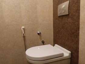 Park Royal Inn