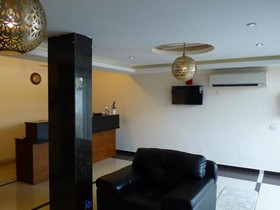 Park Royal Inn