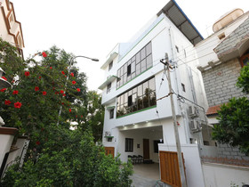 Rithus Residency By OYO Rooms
