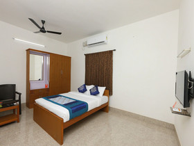 Rithus Residency By OYO Rooms
