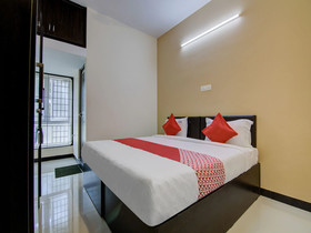 Royal Stay by OYO Rooms