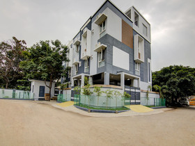 Royal Stay by OYO Rooms