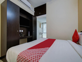 Royal Stay by OYO Rooms