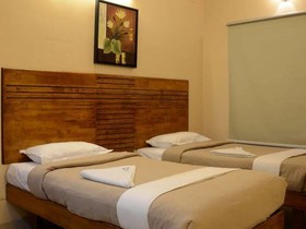 Skylite Hotel