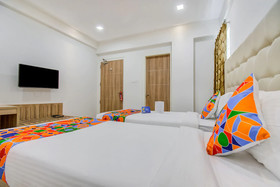Park Avenue Suites
