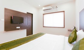 Treebo Trend Hi Line Apartments