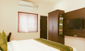 Treebo Trend Hi Line Apartments