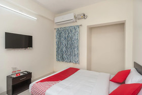 Vangal Nest by OYO Rooms