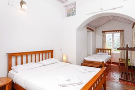 Devashola Homestay