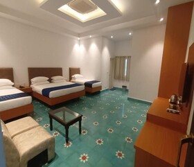 Nilan Grand