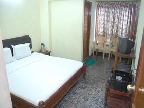 R.R. Hotel