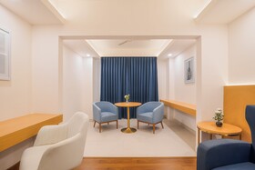 Hotel Turmeric