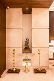 Hotel Turmeric