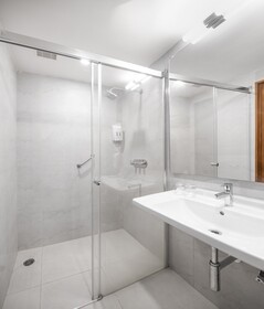 Hotel Turmeric