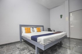 Sri Krishna Lodge by OYO Rooms