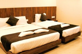 Hotel Sakura Inn