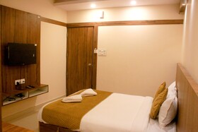 Hotel Sakura Inn