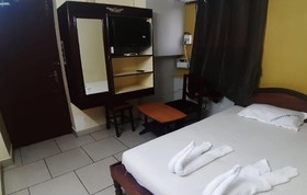 Hotel Nandha