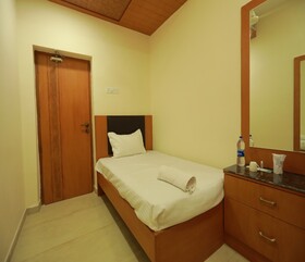 Hotel Ashok Palace