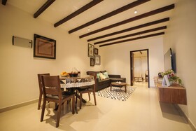 Akkandi Veedu