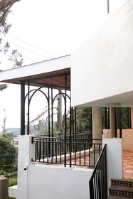 Akkandi Veedu