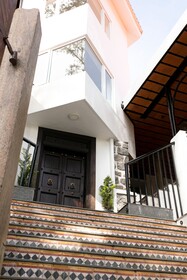 Akkandi Veedu