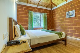 Altius Nest Hotel