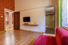 Altius Nest Hotel