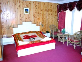 Golden Parks Inn