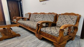 Guru Vela Homestay