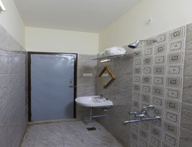 Hexa Moon Heights By OYO Rooms