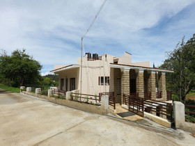 Hexa Moon Heights By OYO Rooms