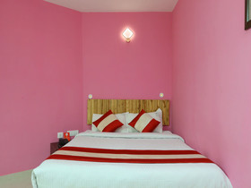 Hexa Moon Heights By OYO Rooms