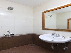 Hotel Ganapathy Garden by OYO