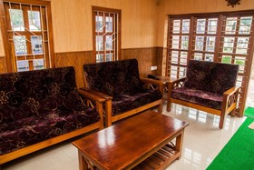 Hotel Gurupriya